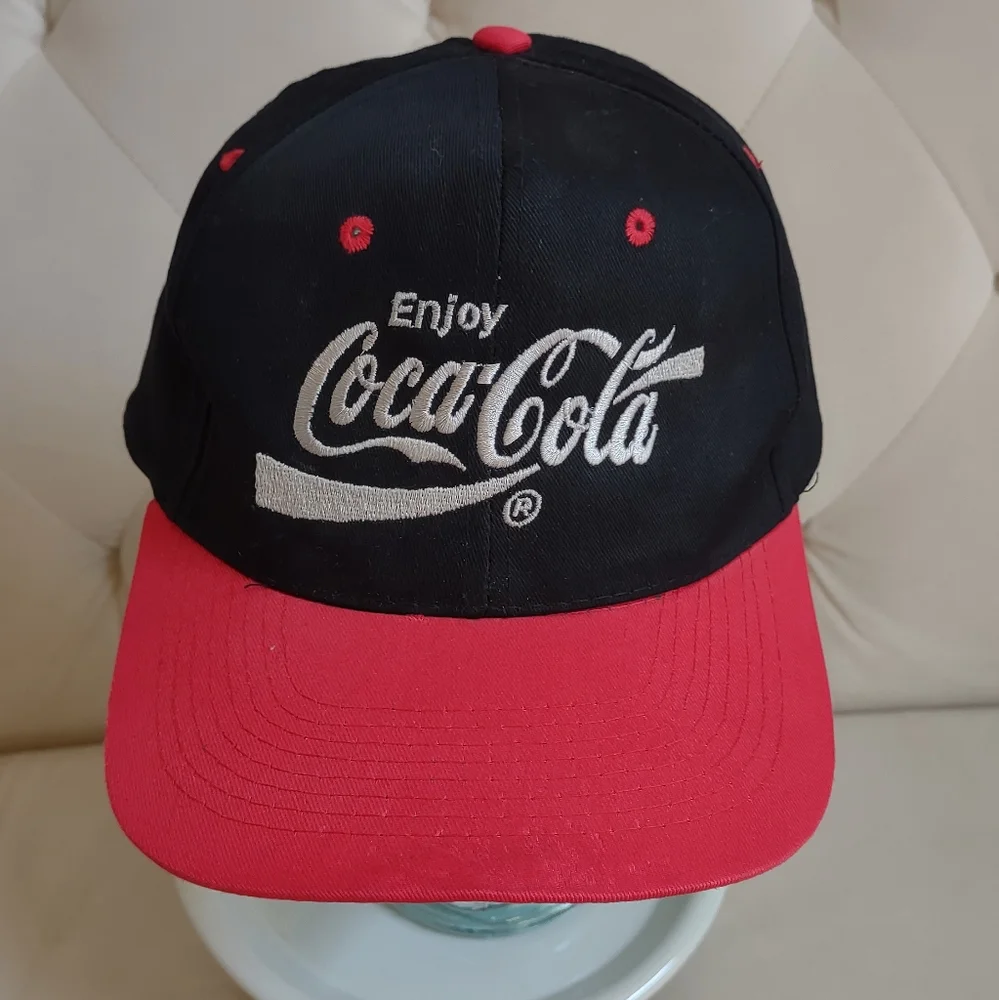 COCA-COLA Hat Black Red OS Adjustable Embroidered